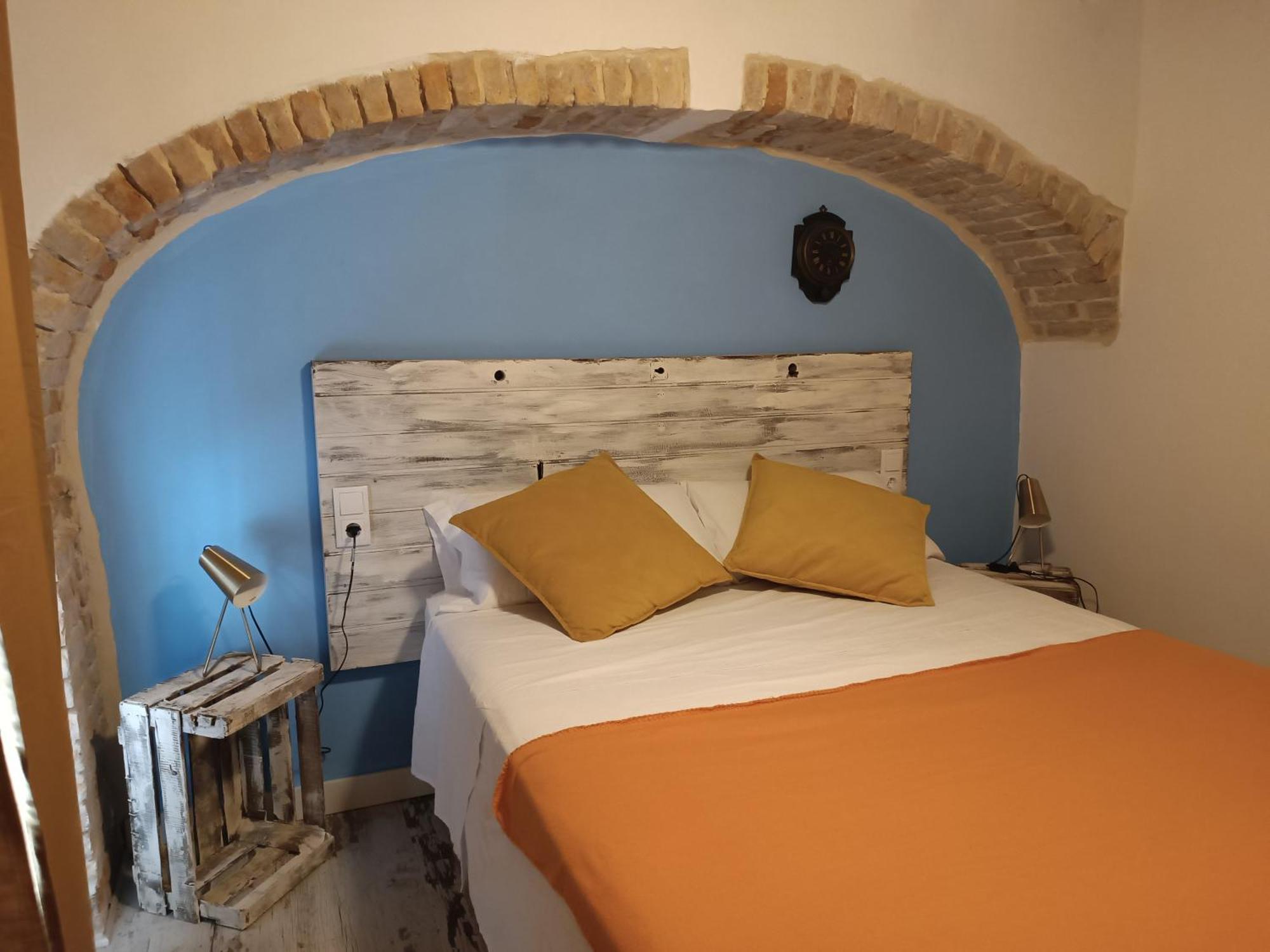 Appartement Petra -old With Terrace And Barbecue-