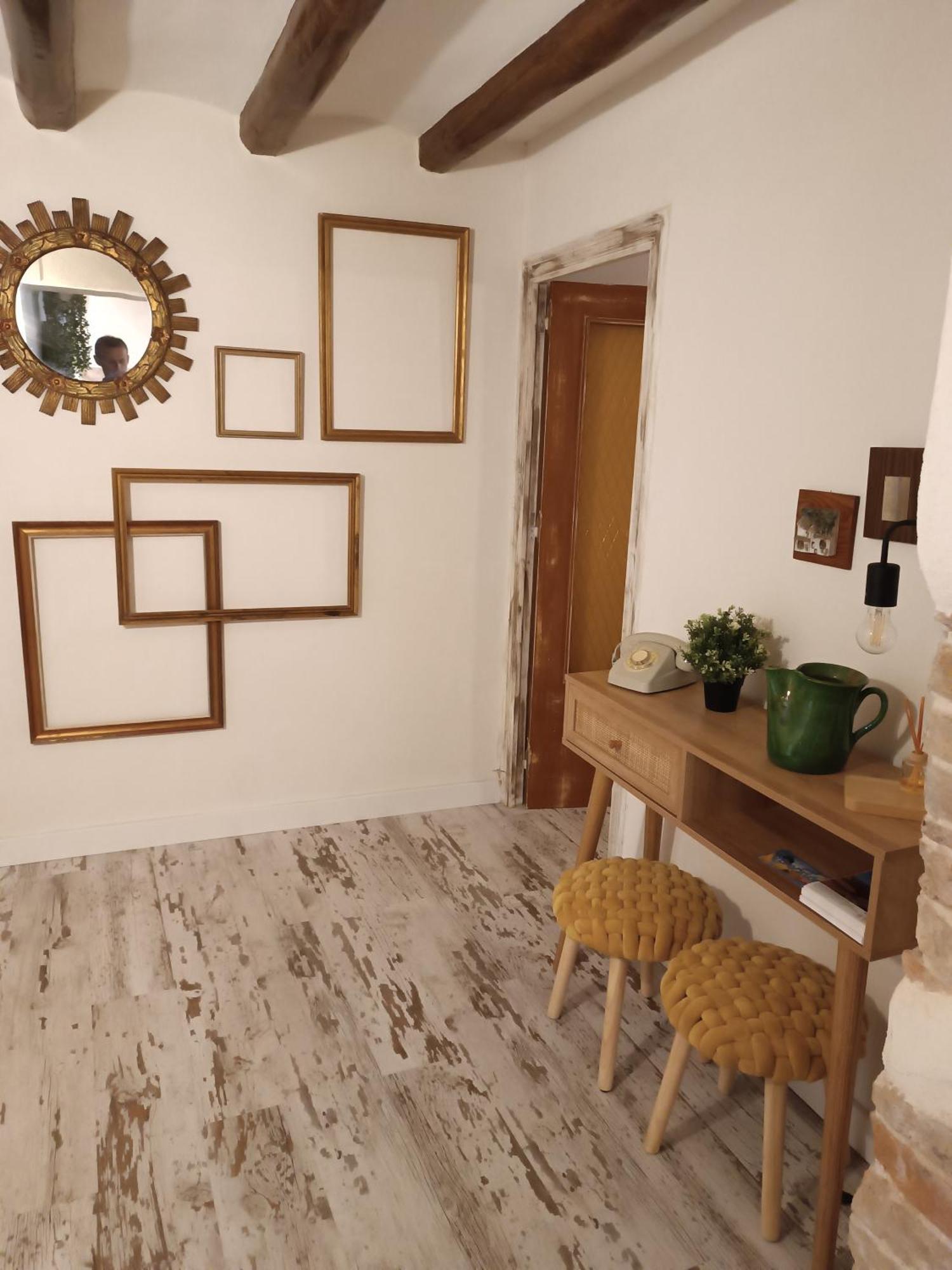 Appartement Petra -old With Terrace And Barbecue-
